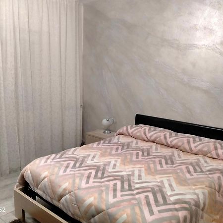 Perla Di Mare Apartment Montesilvano Marina Екстериор снимка