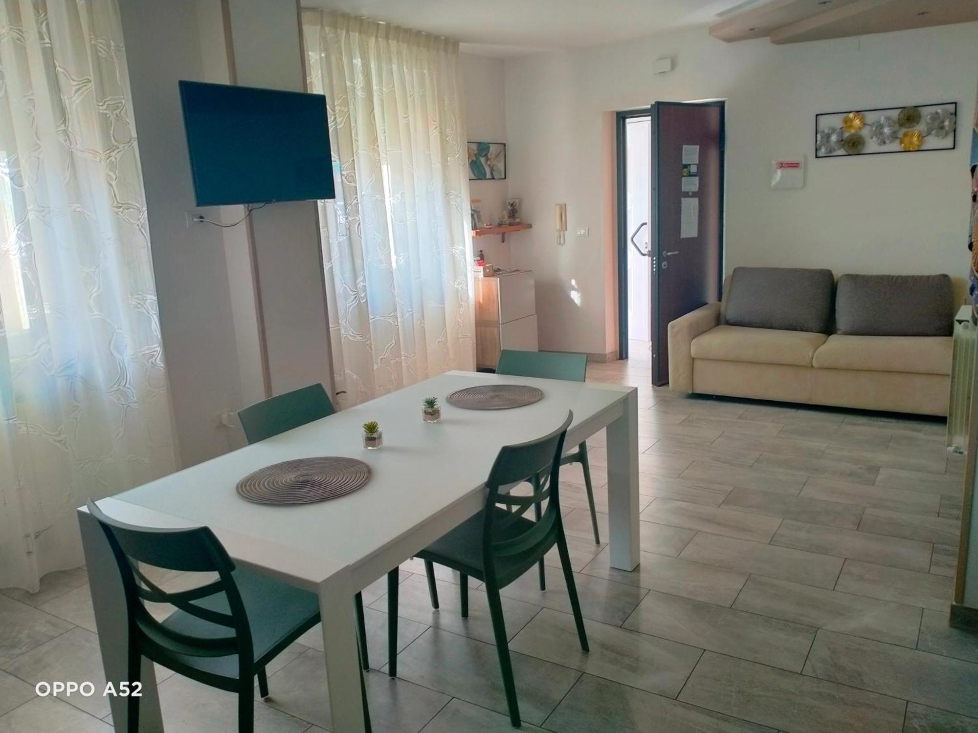 Perla Di Mare Apartment Montesilvano Marina Екстериор снимка