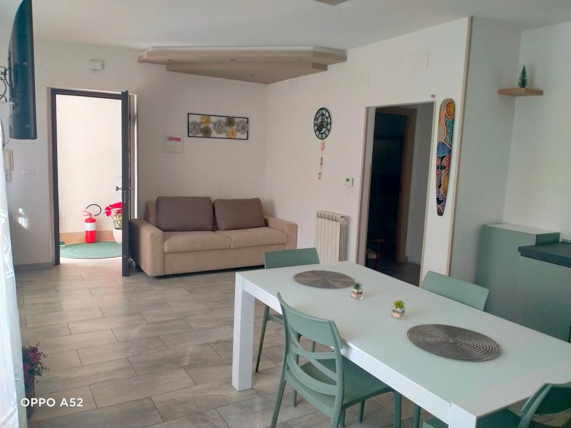 Perla Di Mare Apartment Montesilvano Marina Екстериор снимка